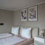 Homie Stay Schiestlstrasse - Moderne Dachgeschosswohnung Mit 2 Schlafzimmern
